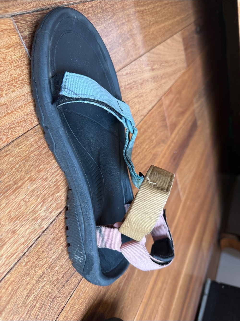 Teva Hurricane XLT2 - Picture 5 of 6